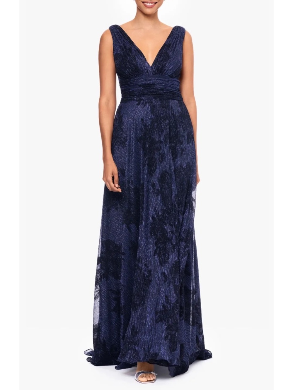 NWT Betsy & Adam Flock Floral Metallic Crinkle Gown - size 6